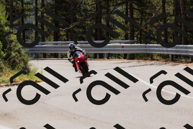 202508161154-_04A0833_c3