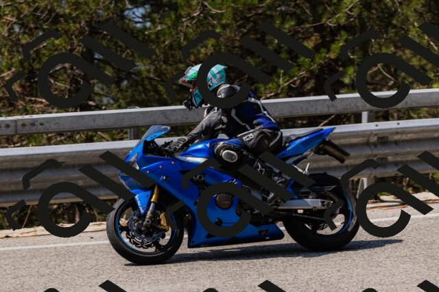 202508161201-_04A0886_c3