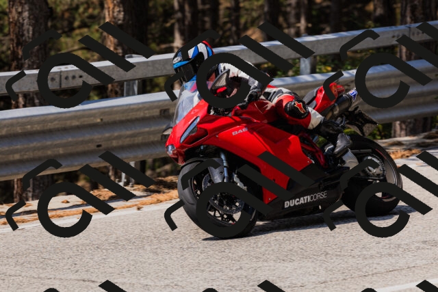 202508161204-_04A0899_c3