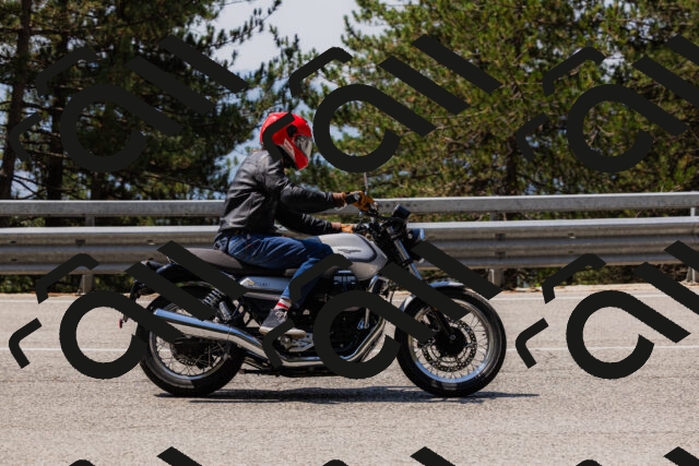 202508161208-_04A0949_c3