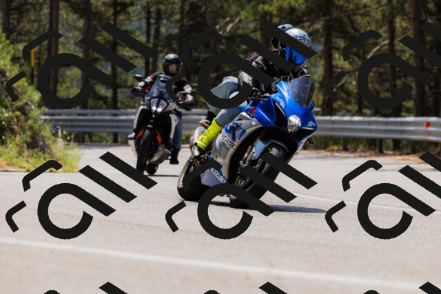 202508161216-_04A1026_c3