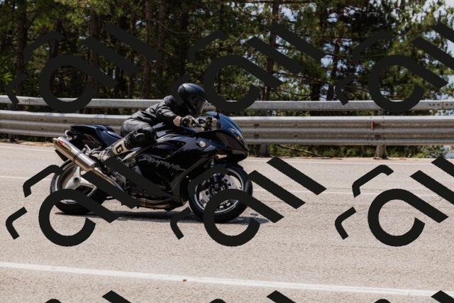 202508161237-_04A1142_c3