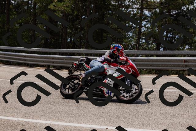 202508161242-_04A1160_c3