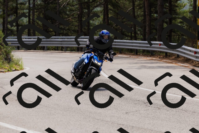 202508161242-_04A1172_c3