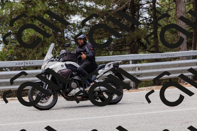 202508161244-_04A1183_c3