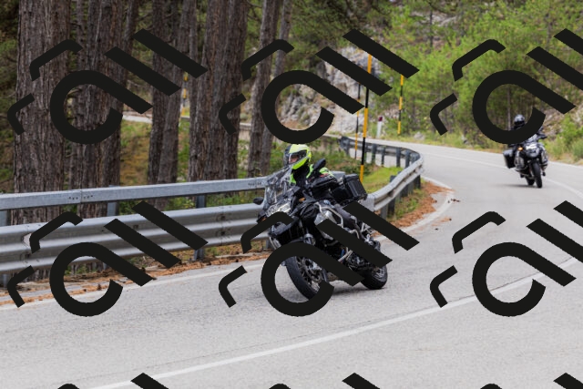 202508161301-_04A1318_c3