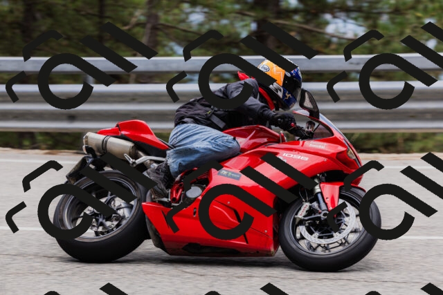 202508161302-_04A1335_c3