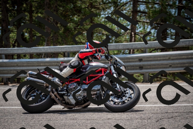 202508161307-DSC_5696_c2