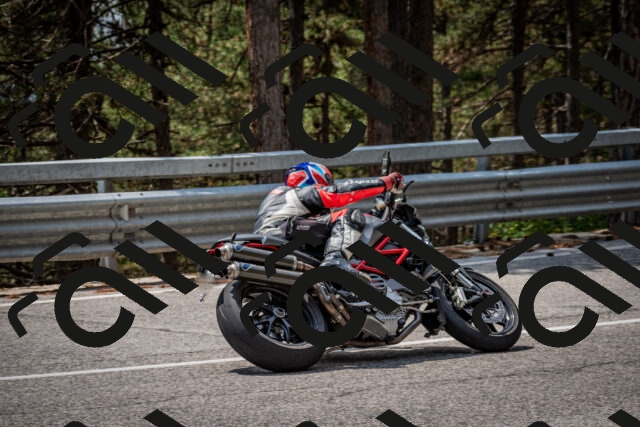 202508161308-DSC_5697_c2