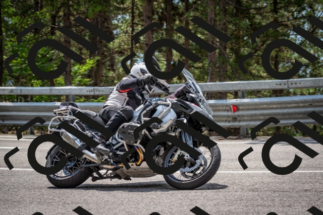 202508161308-DSC_5700_c2