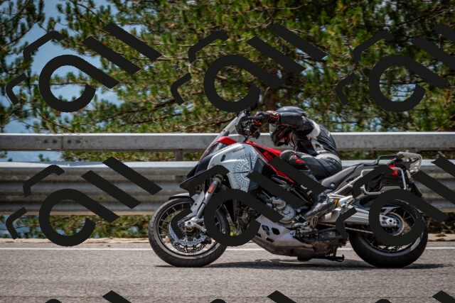 202508161309-DSC_5709_c2