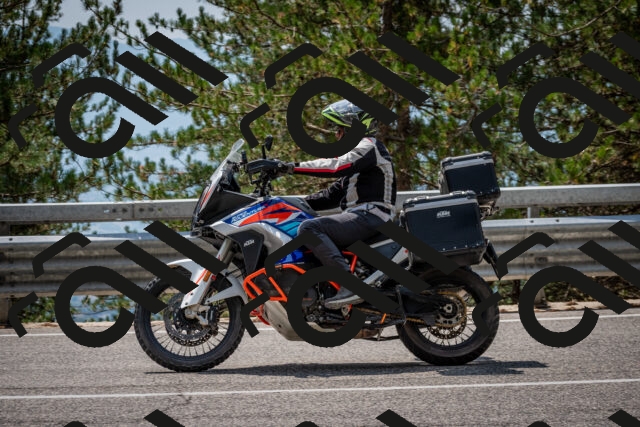 202508161321-DSC_5783_c2