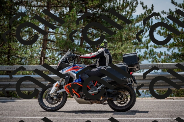 202508161321-DSC_5784_c2