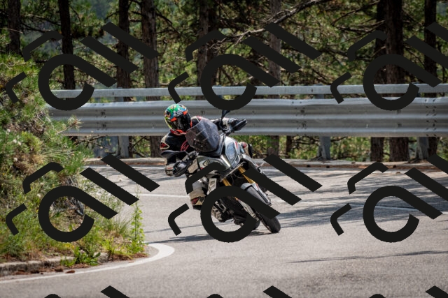 202508161327-DSC_5792_c2