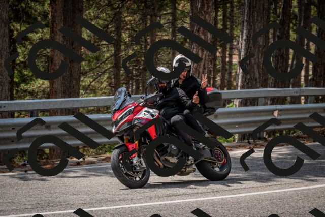 202508161332-DSC_5819_c2