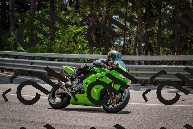 202508161334-DSC_5825_c2