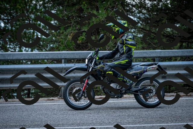 202508161349-DSC_5870_c2