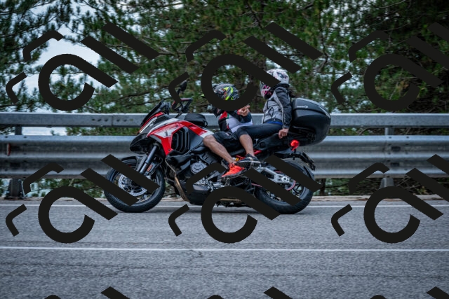 202508161350-DSC_5879_c2