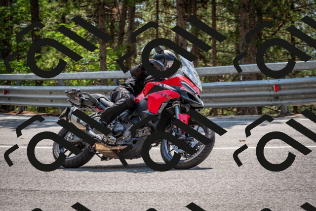 202508161402-DSC_5918_c2