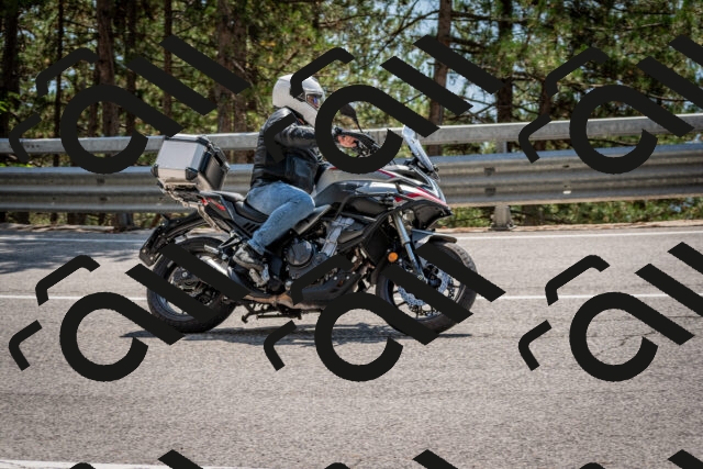 202508161426-DSC_5989_c2