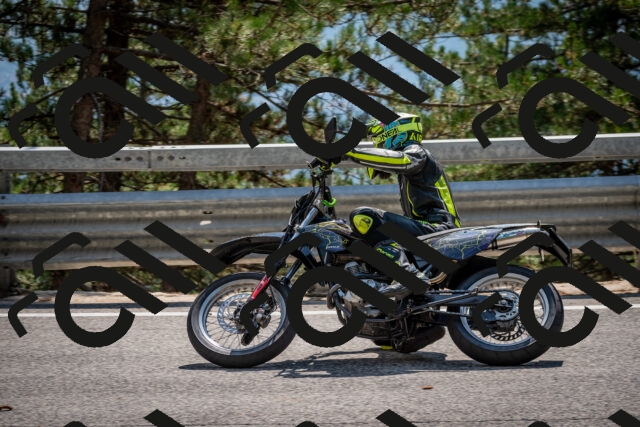 202508161500-DSC_6054_c2