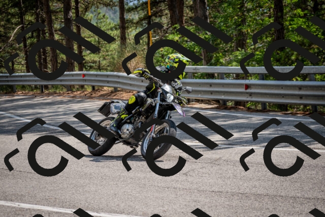 202508161502-DSC_6057_c2