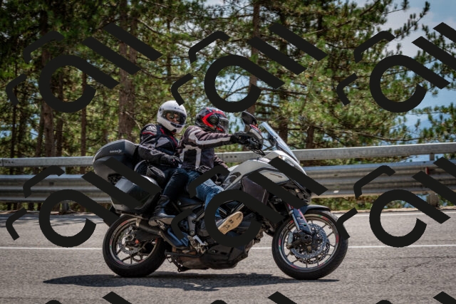 202508161507-DSC_6066_c2