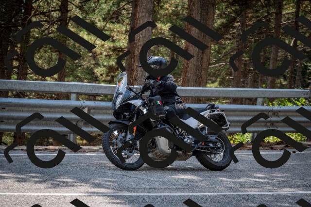 202508161512-DSC_6089_c2