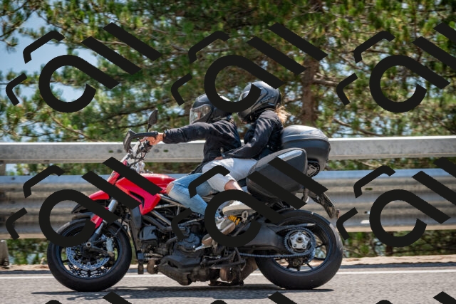 202508161532-DSC_6171_c2