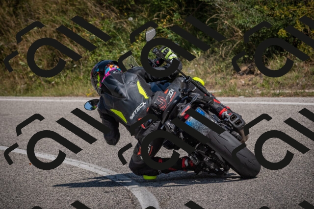 20250817120112-_5007443_am_