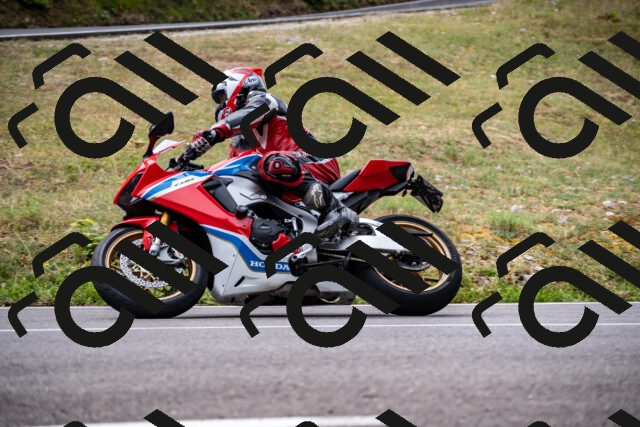 202508171054-_DSC4918_d2_