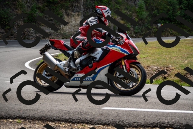 202508171208-_DSC5232_d2_