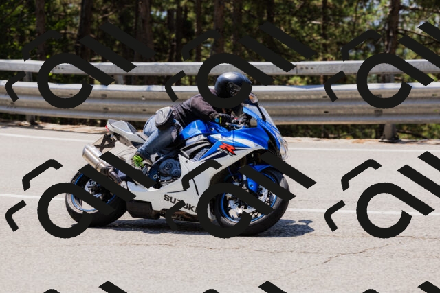 202508171232-_04A3505_c3