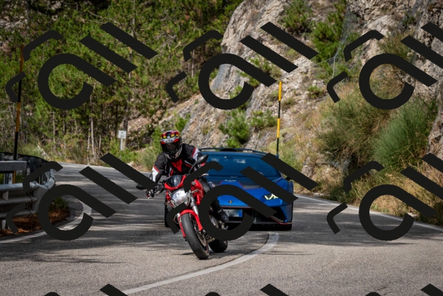 202508231042-DSC_6389_c2