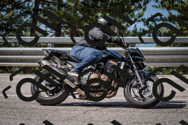 202508231045-DSC_6402_c2