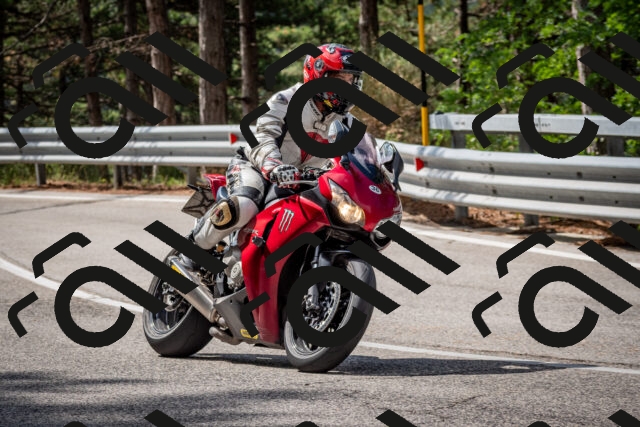 202508231048-DSC_6409_c2