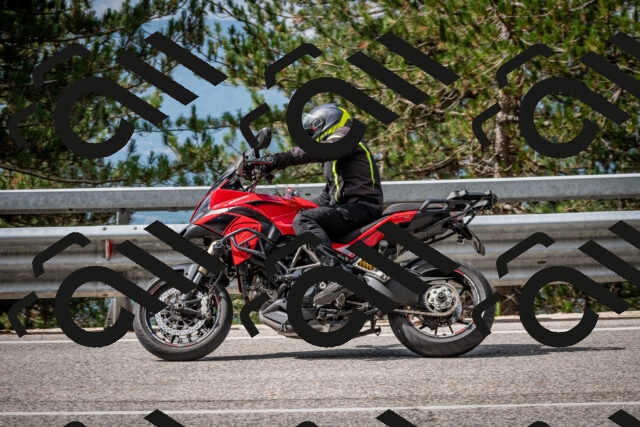 202508231051-DSC_6419_c2