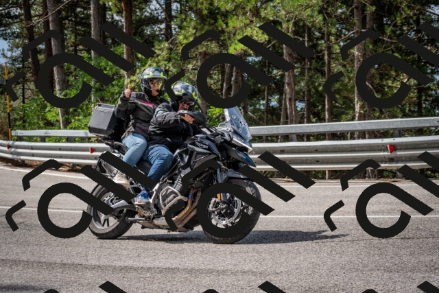 202508231053-DSC_6430_c2