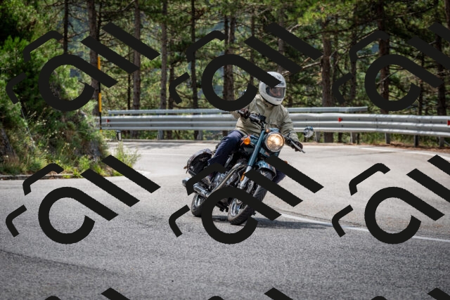 202508231100-DSC_6450_c2