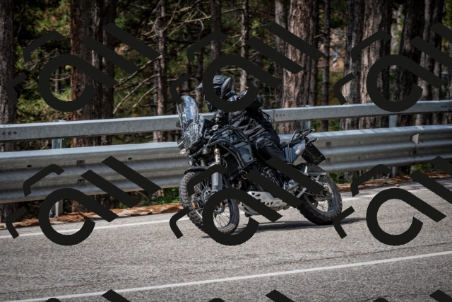 202508231107-DSC_6489_c2