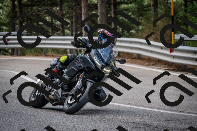 202508231110-DSC_6491_c2