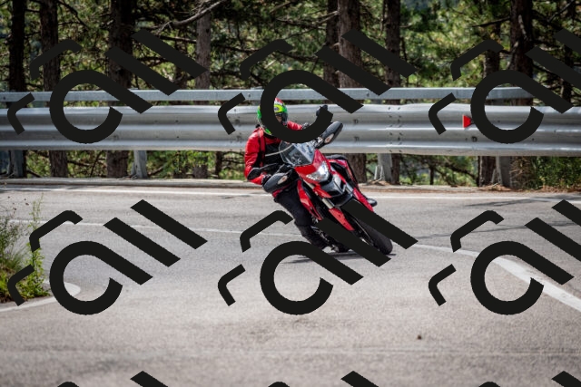 202508231121-DSC_6526_c2