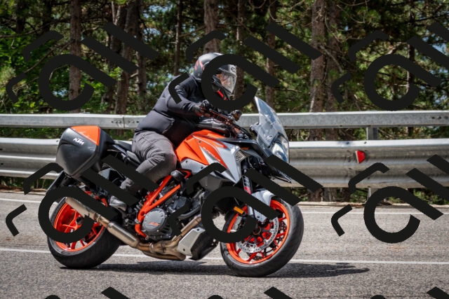 202508231135-DSC_6582_c2