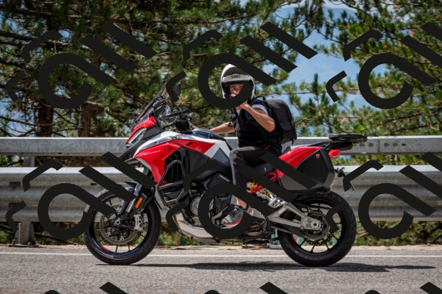 202508231202-DSC_6722_c2