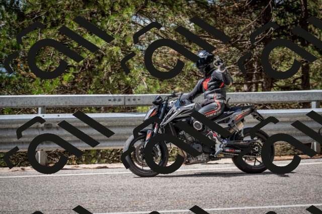 202508231202-DSC_6727_c2