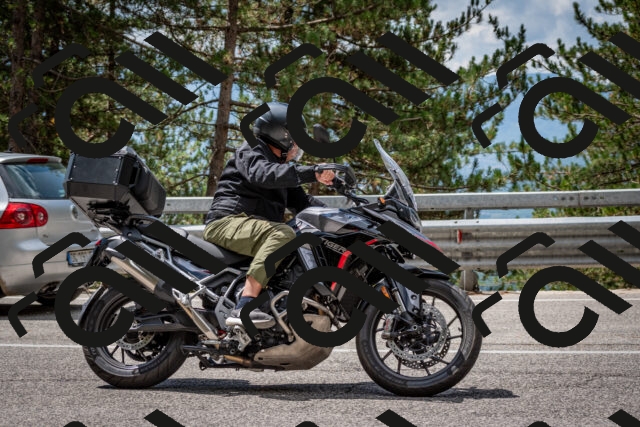 202508231209-DSC_6756_c2