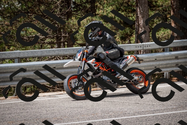 202508231209-DSC_6764_c2