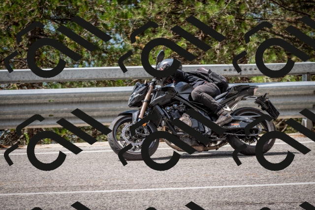 202508231213-DSC_6789_c2