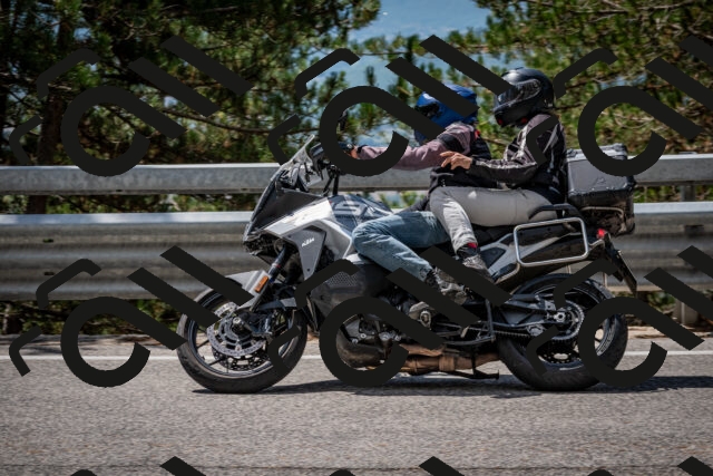 202508231228-DSC_6867_c2