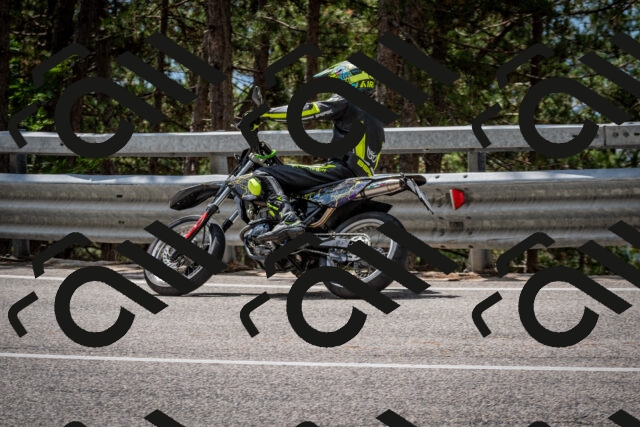 202508231238-DSC_6897_c2